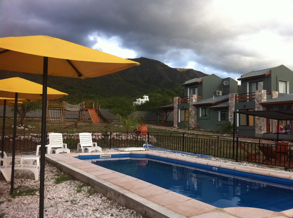 Refugio Uritorco Lodge *